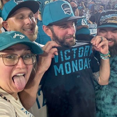 DRHegedus's profile picture. Photographer of sorts and Jacksonville Jaguar enthusiast.