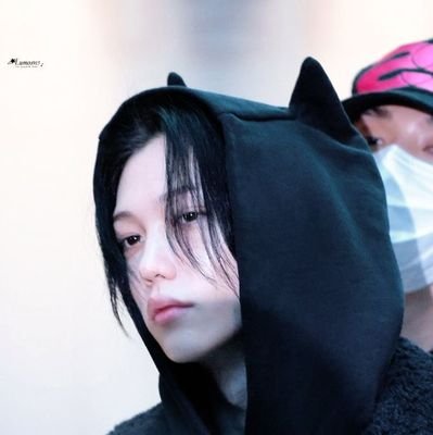 carol4lix's profile picture. 𝚈𝙱 🐣 𝚖𝚢 𝚜𝚞𝚗𝚜𝚑𝚒𝚗𝚎 
𝙷𝚢𝚞𝚗𝚕𝚒𝚡 𝚖𝚘𝚘𝚗 & 𝚜𝚞𝚗 ☾☀︎