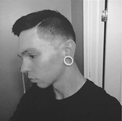 ChrisEnderz's profile picture. 🌐