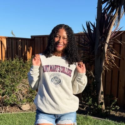 @JasmynWhite02