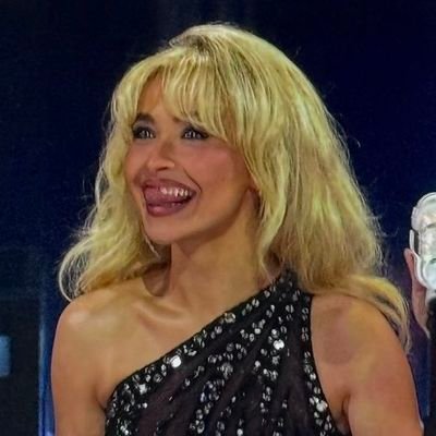 M4NCHlLD's profile picture. i bet your light rod's like...bigger than zeus's !! ✨