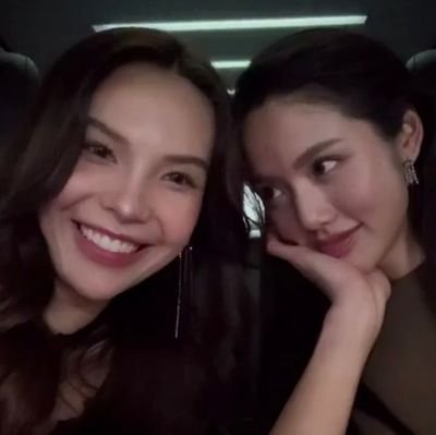 lynu349006's profile picture.