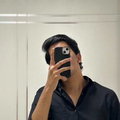 suriyyaa10's profile picture. mostly vibes, partly messi