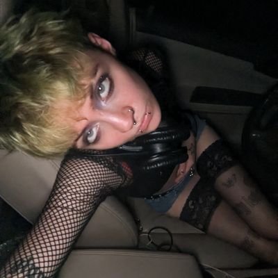pr3ttyc0rps3999's profile picture. 🌙