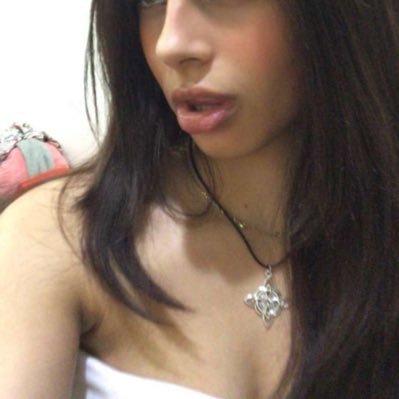@hollow4hollow
