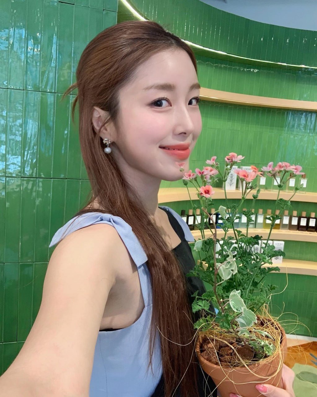 khanpeppin8608's profile picture. 