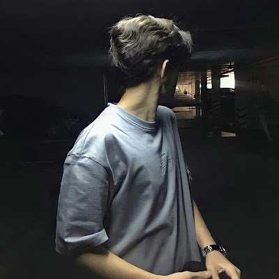 YR_AO7's profile picture. ||- ﴿  يؤلمك الأمر، ثم تفهم أنه لطفٌ من الله ﴾