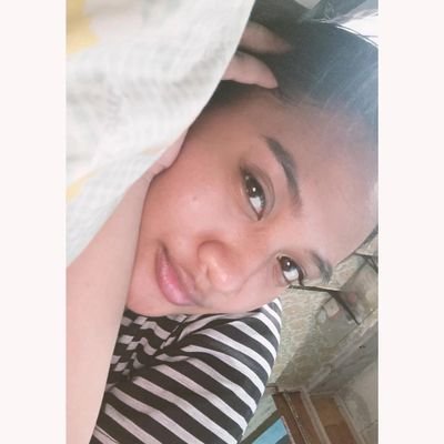 rholejeeeyn's profile picture. 