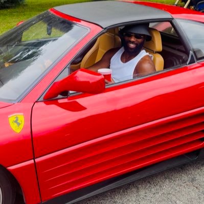 VeeRemarkable's profile picture. God 1st Always.