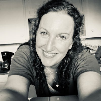 LettumL's profile picture. Challenge yourself to be happy, honest and authentically you .