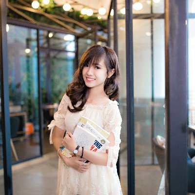 CatherinehGDS23's profile picture. 