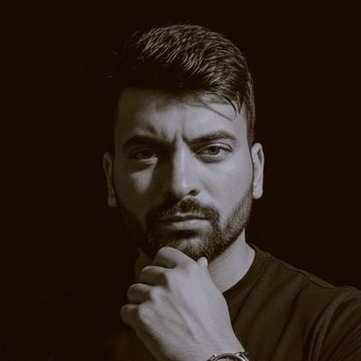 YakoubAboYousef's profile picture. لم نُخلق لنرضيّ الخلق بل رب الخلق 🤲

رحم الله قارئاً .. أبتسم لسره .. في حروف غيره ..🤍

ماأبعد السماء .. وماأقرب الله
