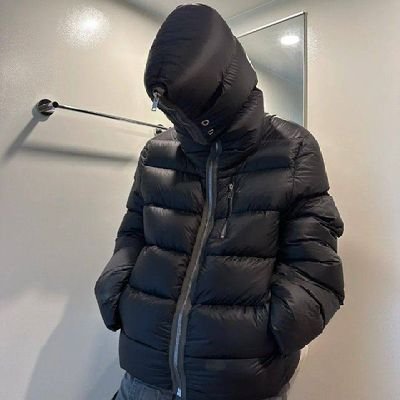 direaljemoe's profile picture. Impossibility is God's speciality.
