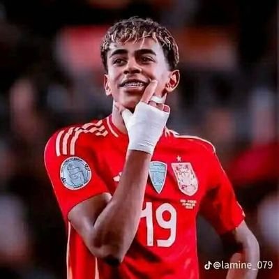 lamine_079's profile picture. استغفـر اللّٰـه العظيـم وأتـوب إليـه
