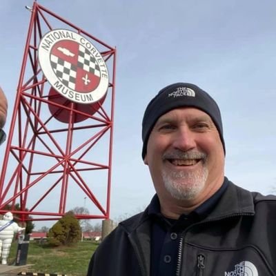 scott_ray41785's profile picture. Charming but humble 😉 | Love, laughter & loyalty — that’s my language 💬 | Say hi, I might just reply 💙