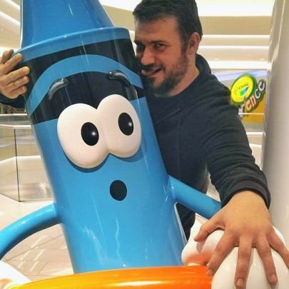 vizartez's profile picture. I got fair weather friends in my G class Benz some stay some go some days it depends.

Originally joined October 2008 but Elon Musk is a huge reprobate