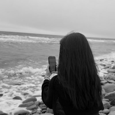 li1una's profile picture. 