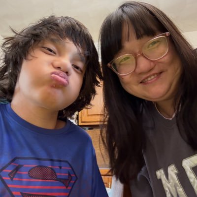 Krissey_coleman's profile picture. Christ follower, mama, girls that loves her coffee💕