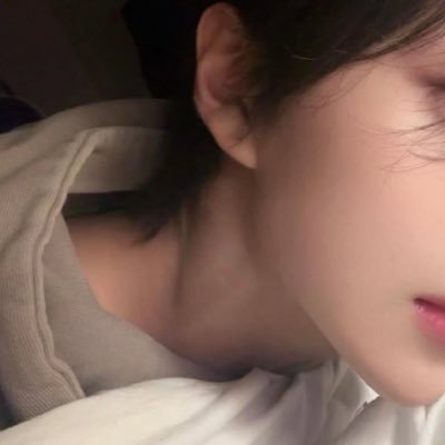 V8dmN5ZJyF59356's profile picture. 我传给你。