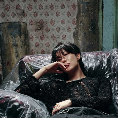 btszeye's profile picture. *ੈ✩‧₊˚ a fan of things ⋆.˚ ☾⭒.˚   

⊹₊⟡⋆ mentally ill disabled queer freak ⟡⋆⭑.ᐟ
