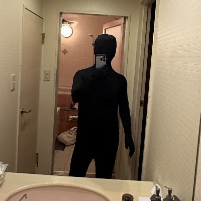 D4mJz's profile picture. 長野で着ぐるみ活動を広めたい…！
着ぐるみになりたい/なるのが好きな人と繋がりたい🙌
自分は所持はしてません😭