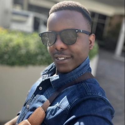 martinez_m72371's profile picture. I AM AN  LOVER, TWEET SENSE & I WILL FOLLOW YOU, COMMENT NONSESE, I WILL BLOCK YOU, SO TALK NICELY 🤞🤞