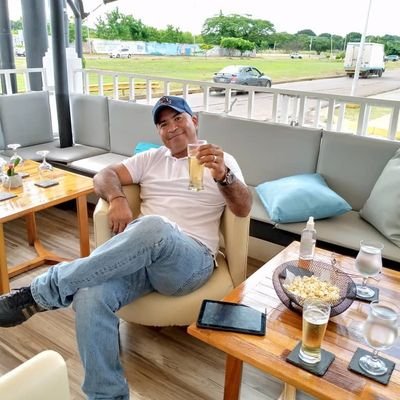 luismedinalyon's profile picture. ingeniero de petróleo - venezolano - UCV