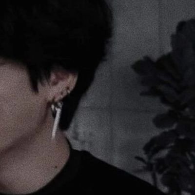 GlsvBPO3Je15976's profile picture. 