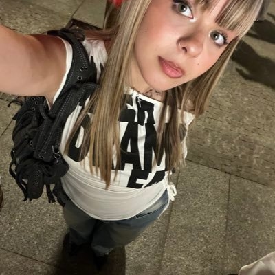 una chica muy #divertida ฅ^•ﻌ•^ฅ