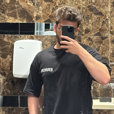 x0md65's profile picture. Cybersecurity engineer🔻