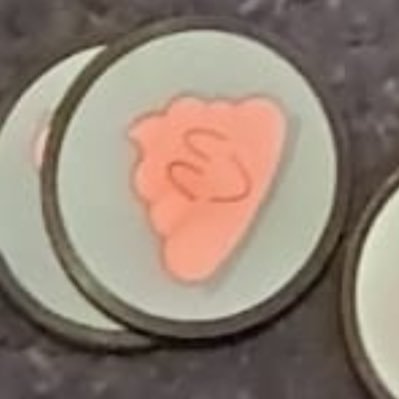 j_pglt's profile picture. 