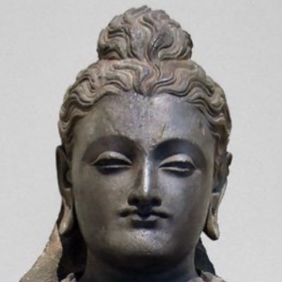 kidmaag's profile picture. 🇹🇭 ชาติศาสนาพระมหากษัตริย์ ขนบธรรมเนียมประเพณีไม่ใช่การบูชาเถ้า แต่เป็นการอนุรักษ์ไฟ