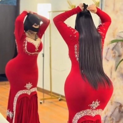 2002_o0o's profile picture. 