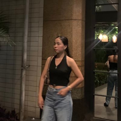 justburna's profile picture. i’m here!