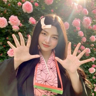 xoxofirstclasss's profile picture. 