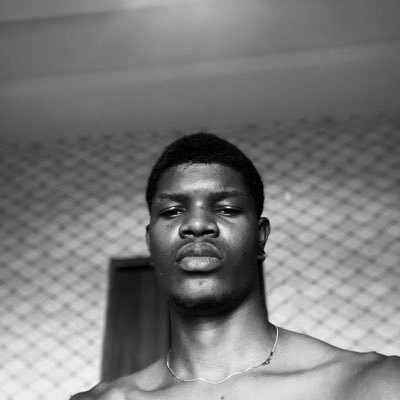chialukaa_'s profile picture. 