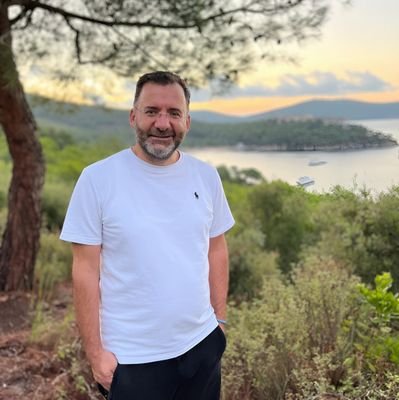 bayramkul3's profile picture. Her zaman öğrenci...