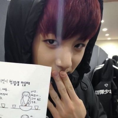 Delfi_2808's profile picture. Jungkook y yo comiendo sánguche de mila