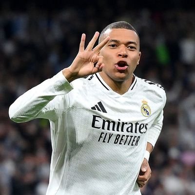 mumumumu135444's profile picture. 