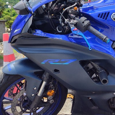 K7Nd5rc's profile picture. "そうらい"と読みます。
二輪：YAMAHA YZF-R7('22)/Kawasaki Ninja250('14)
四輪：MAZDA ROADSTER(ND) NR-A('17)
無言フォロー失礼します。
※変なアカウントからのフォローは即ブロックします。
#YZFR7
#Ninja250
#ロードスター