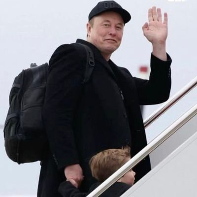 officialelonx19's profile picture. CEO OF (TWITTER) X ✍️✍️, FOUNDER OF TESLA STOCK 🚀💯 STARSHIP AND SPACE X🚀🚀