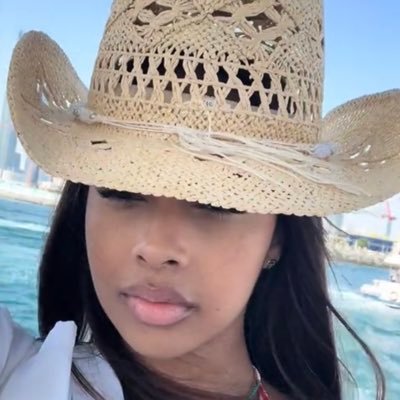 Username_xox0's profile picture. Une humaine sur terre