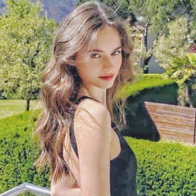 uwxjt97956539's profile picture. 