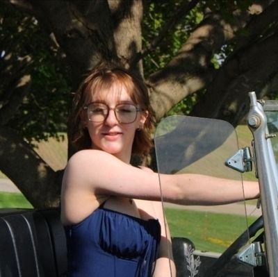 _Rina__Lee's profile picture. I dive into growth and mentality. Become unforgettable, confident, and most of all, comfortable in your own skin.