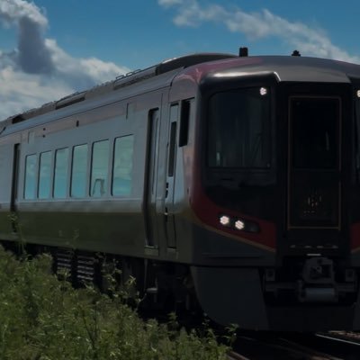 tokutetsu_777's profile picture. どうも徳島の鉄オタです｜四トク｜JR四国に貢いでます｜いつも移動する時はJR四国を使ってます🤍🩷
