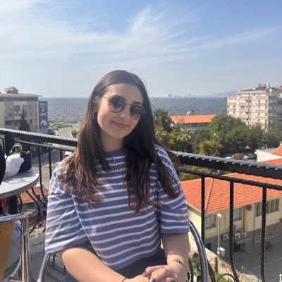 devdlrakdeniz's profile picture. 