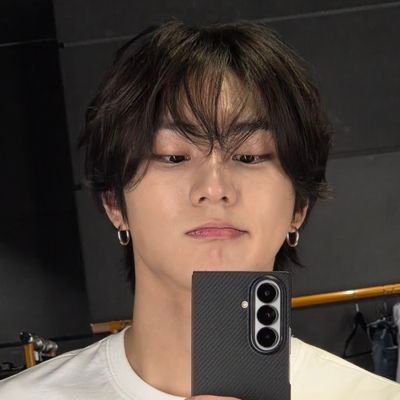 juwonvers's profile picture. @yelksnn ⋆｡—  stardust.