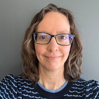 StarSpry's profile picture. I enjoy stamping & card making, reading, knitting, sewing and other crafty things. I love all animals, especially cute little babies :)