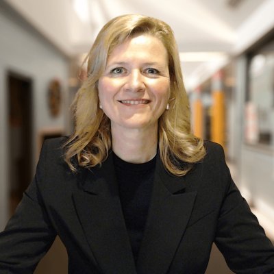 languageisyou's profile picture. Effektives Englisch-Training für Teams und Unternehmen – für klare, internationale Kommunikation.