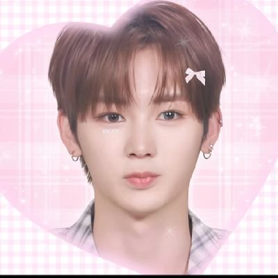 zahuu52103's profile picture. 